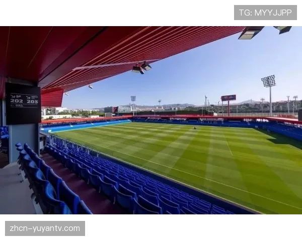 拉波尔塔宣布约翰·克鲁伊夫球场扩容计划，容量从六千增至一万五千